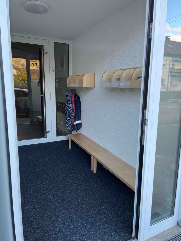 Eingangsbereich mit Garderobe